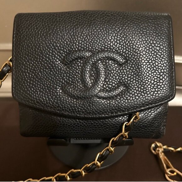 SOLD Chanel Wallet with Chain - Picture 2 of 10